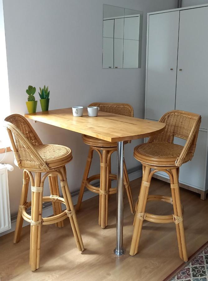 Minisowa Appartement Jedlina-Zdroj Buitenkant foto