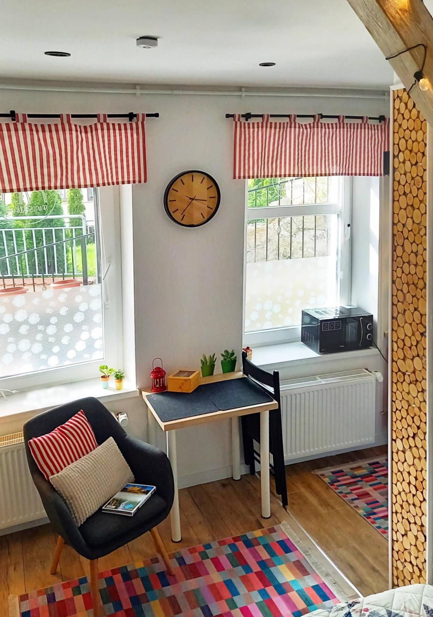 Minisowa Appartement Jedlina-Zdroj Buitenkant foto
